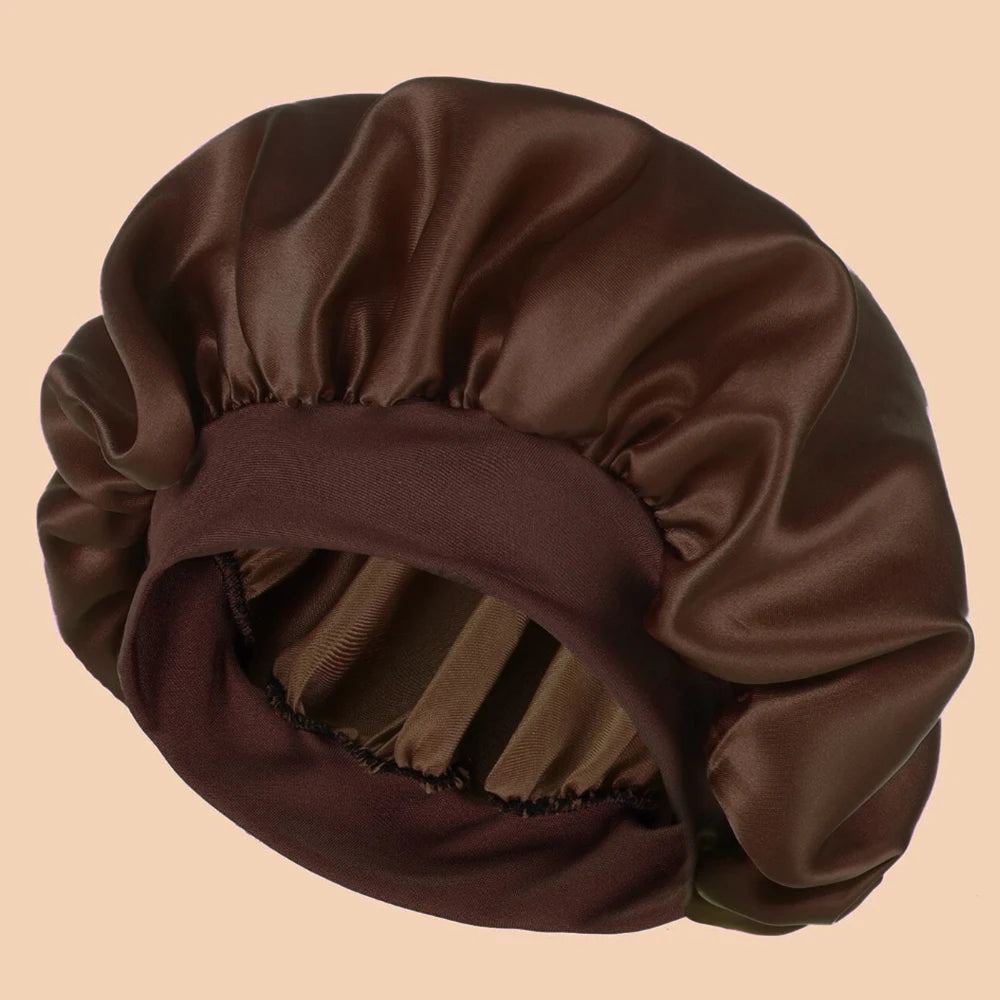 Bonnet en satin marron douce aura