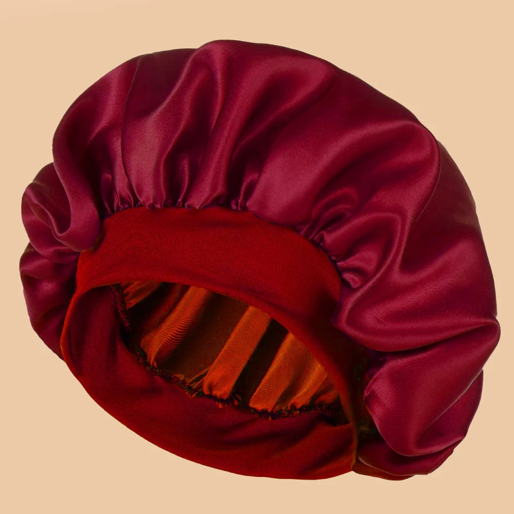 Bonnet en satin rouge Foncé douce aura